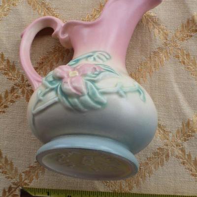 Lot #47: Pair of Mid Century Modern Pink and Blue HULL ART POTTERYâ„¢ Hand Painted Creations