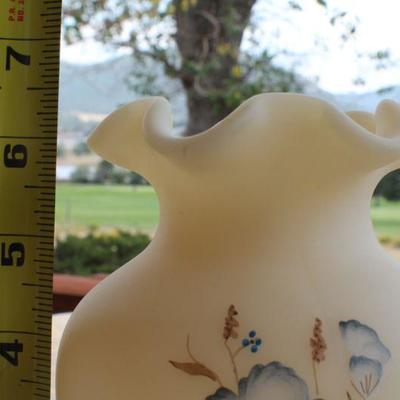 Lot #50: Vintage FENTONâ„¢ Hand Painted SIGNED Artist Glassware Vase