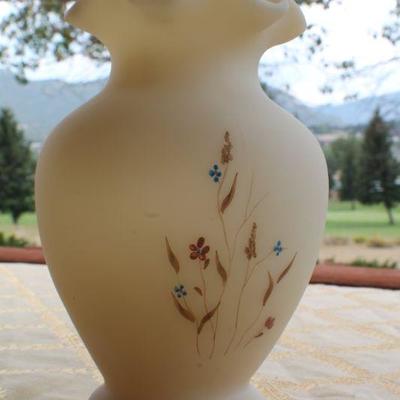 Lot #50: Vintage FENTONâ„¢ Hand Painted SIGNED Artist Glassware Vase