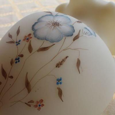 Lot #50: Vintage FENTONâ„¢ Hand Painted SIGNED Artist Glassware Vase