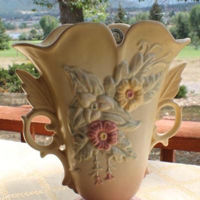 Lot #51: Vintage HULLâ„¢ Pottery Hand Painted Vase