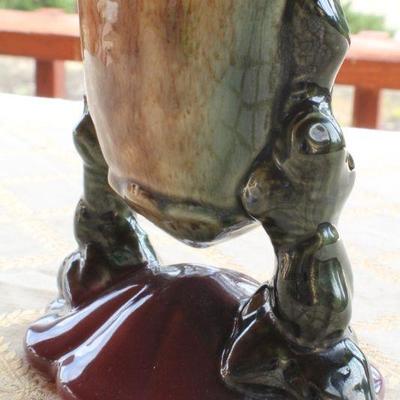 Lot #52: Vintage HULLâ„¢ Pottery Vase