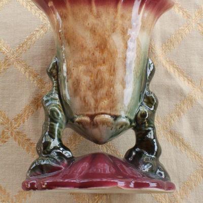 Lot #52: Vintage HULLâ„¢ Pottery Vase