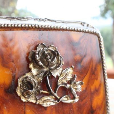 Lot #61: Vintage Music Player Decorative Box Tested A+