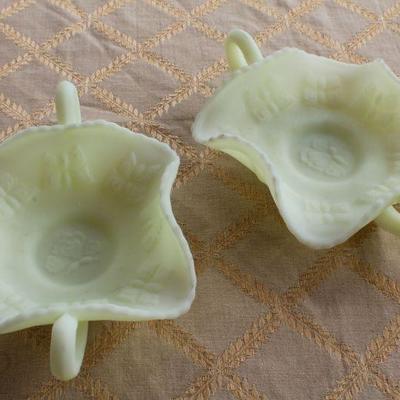 Lot #62: Pair of Vintage Green FENTONâ„¢ Glass Dishes Matching