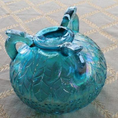 Lot #68: Vintage Blue FENTONâ„¢ Art Glass 3-Leg Bowl