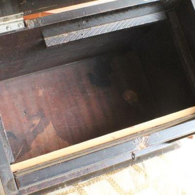 Lot #79: Vintage Early 1900's ADLER-ROYALâ„¢ Box