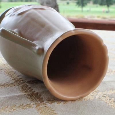 Lot #82: Vintage WELLERâ„¢ Flower Themed Vase
