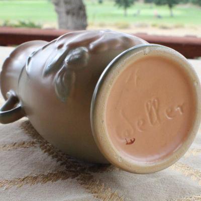 Lot #82: Vintage WELLERâ„¢ Flower Themed Vase