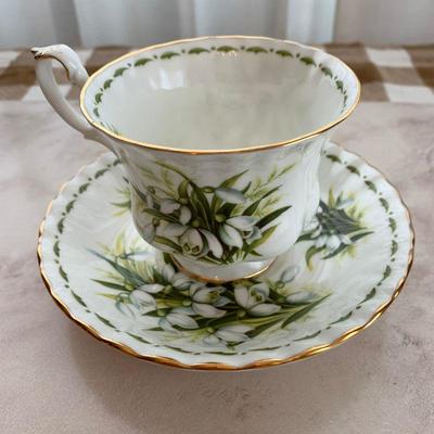 #102  ANTIQUE CUP & SAUCER ROYAL ALBERT BONE CHINA SNOWDROPS