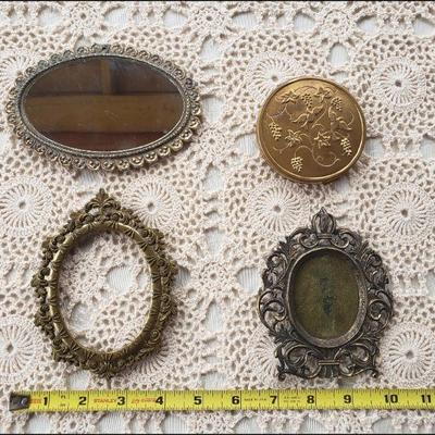 Lot 107: Dresser Top Lot