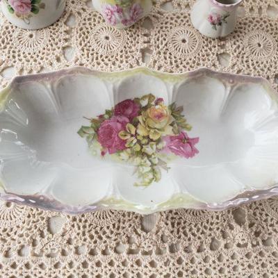 Lot 108: Floral China Lot