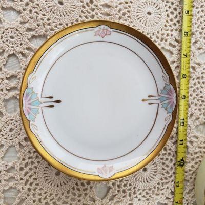 Lot 112: Limoges Bee Bowl, Limoges Chrysanthemums Plate & 3 Pickard Plates