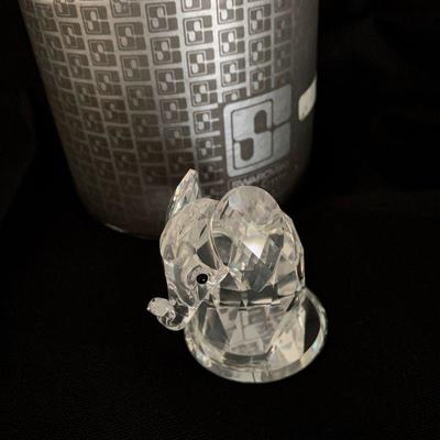 #139   SWAROVSKI CRYSTAL BABY ELEPHANT BLACK EYES BOX