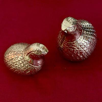 #154   VINTAGE PAIR OF BRASS QUAILS