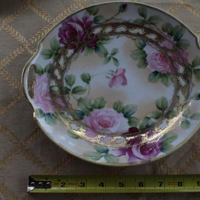 Lot #118: Assortment of (3) Vintage Plates w/ Side Handles