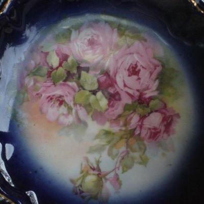 Lot #118: Assortment of (3) Vintage Plates w/ Side Handles