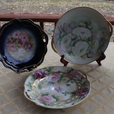 Lot #118: Assortment of (3) Vintage Plates w/ Side Handles