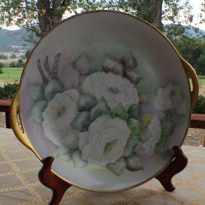Lot #118: Assortment of (3) Vintage Plates w/ Side Handles