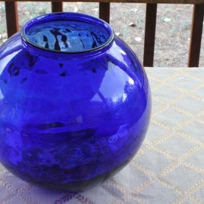 Lot #121: Large Dark Blue Glass Pot 