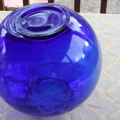 Lot #121: Large Dark Blue Glass Pot 