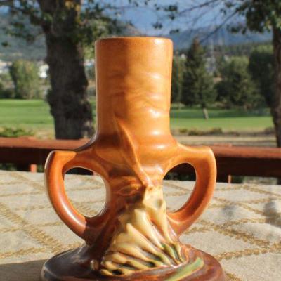 Lot #127: Vintage ROSEVILLEâ„¢ Mid Century Modern Candle Stick Holder
