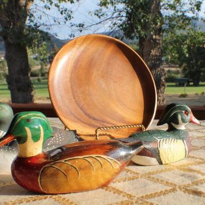 Lot #134: Group of (3) Vintage Wood and Porcelain Decorative Duck Decoys + Wood Plate
