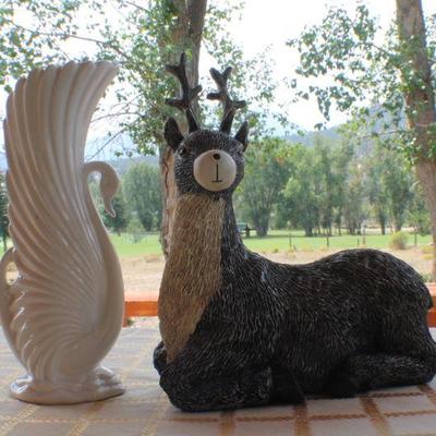 Lot #147: Holiday Reindeer Deco and White Swan Vase