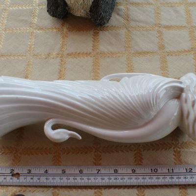 Lot #147: Holiday Reindeer Deco and White Swan Vase