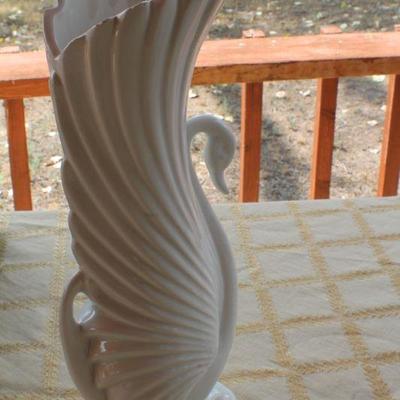 Lot #147: Holiday Reindeer Deco and White Swan Vase