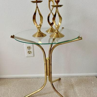 #182   LIGHT WEIGHT BRASS TRIPOD GLASS TOP TABLE & 3 BRASS CANDLE STICKS