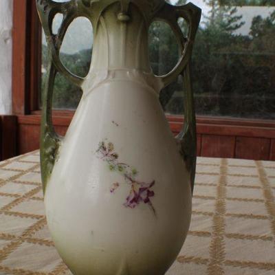 Lot #169: (3) Vintage Home Deco Creations (Green Glass Bowl, Vase and Hand Painted Egg)