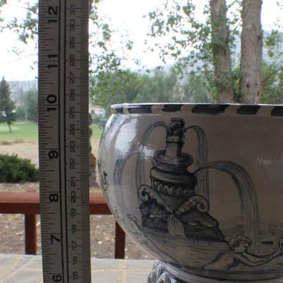 Lot #175: Vintage Tall Made in Italy Fountain Scene Vessel w/ Lid 