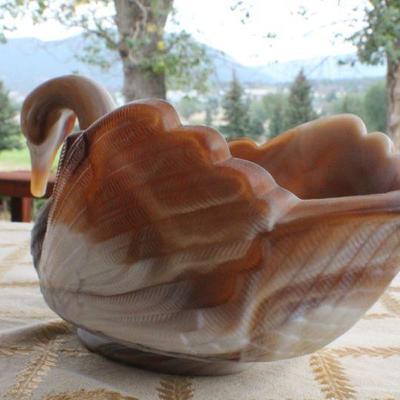 Lot #182: Vintage Large IMPERIAL GLASS Swan