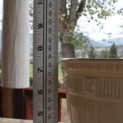 Lot #183: Large LENOXâ„¢ White Porcelain Display Vessel w/ Original sticker Tag Label