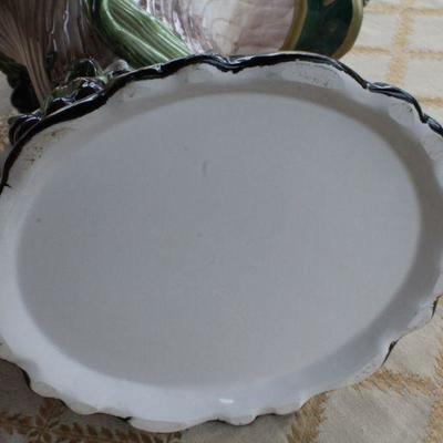 Lot #187: Vintage Large Ceramic Fruit Cornucopia Sculpture