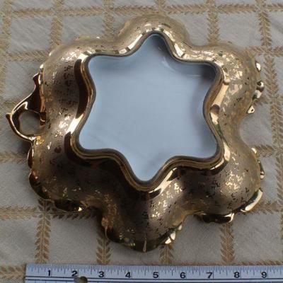 Lot #191: Gold Accent SIGNED Antique Floral Decorative Plate 