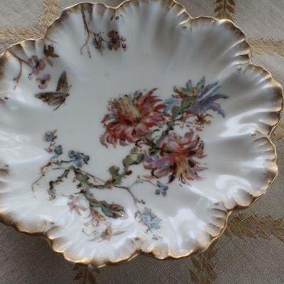 Lot #192: Antique Set of (6) R. Douglas & Co. LIMOGESâ„¢ Hand Painted Dessert Plates