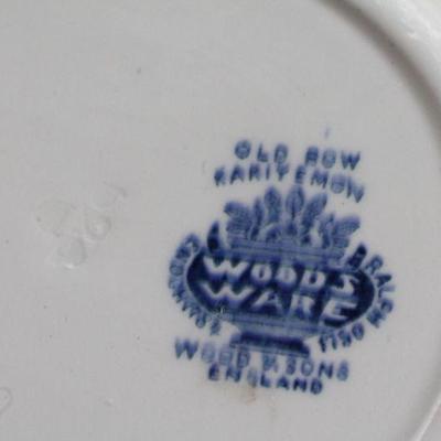 Lot #196: Antique/Vintage WOODS WARE Woods & Sons ENGLAND Serving Dish