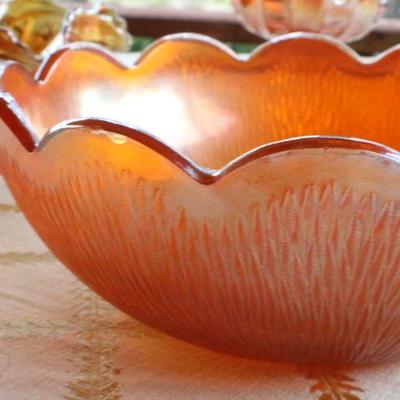 Lot #197: Group of (4) Assorted Vintage Carnival Art Glass Creations