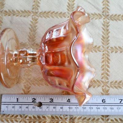 Lot #197: Group of (4) Assorted Vintage Carnival Art Glass Creations