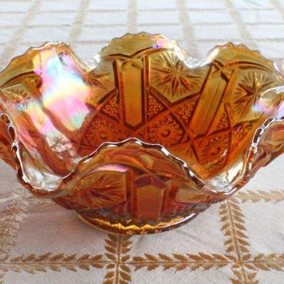 Lot #197: Group of (4) Assorted Vintage Carnival Art Glass Creations