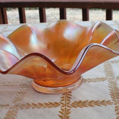 Lot #208: Bundle of (3) Assorted Vintage Carnival Art Glass Creations