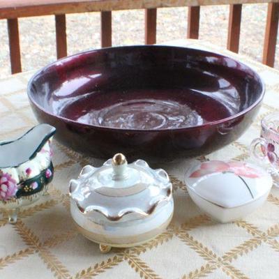 Lot #211: Group of (4) Assorted Vintage Small Decorative Dishes + Large Bowl