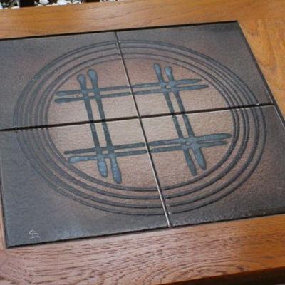 Lot #219: Vintage Mid Century Modern Square Side Table w/ Decorative Marble Tile Top 23" x 30.5" x 20" 