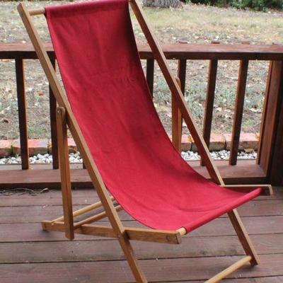 Lot #223: Vintage Mid Century Modern Folding Lounge Chair Original Red Fabric
