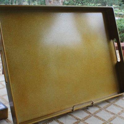 Lot #225: Group of (2) Medium and (1) Large PIER 1â„¢ Trays