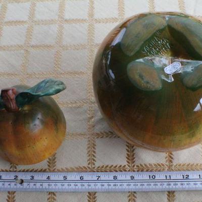 Lot #231: Vintage Large Pear Ceramic Container w/ Lid by SAKURAâ„¢