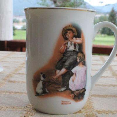 Lot #235: Vintage Group 1980's NORMAN ROCKWELL Design Coffee Cups w/ Large Plate