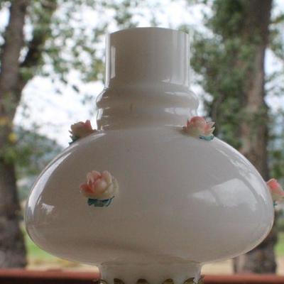 Lot #239: Group of Vintage Small Oil Glass Shade Decorative Lamps #1